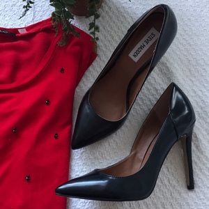 Steve Madden Black Pointed Toe Heels